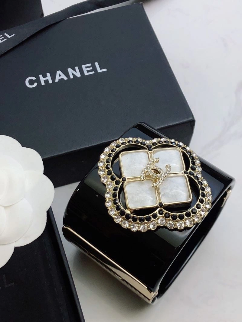 Stretchable Chanel Bracelets 232377