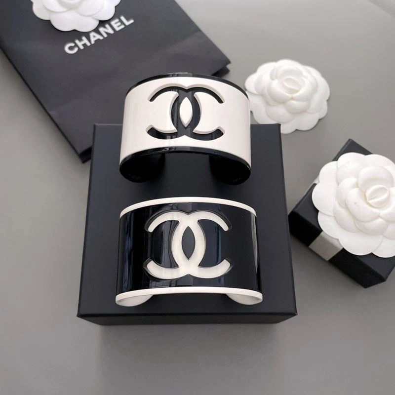 Neat Chanel Bracelets 232513