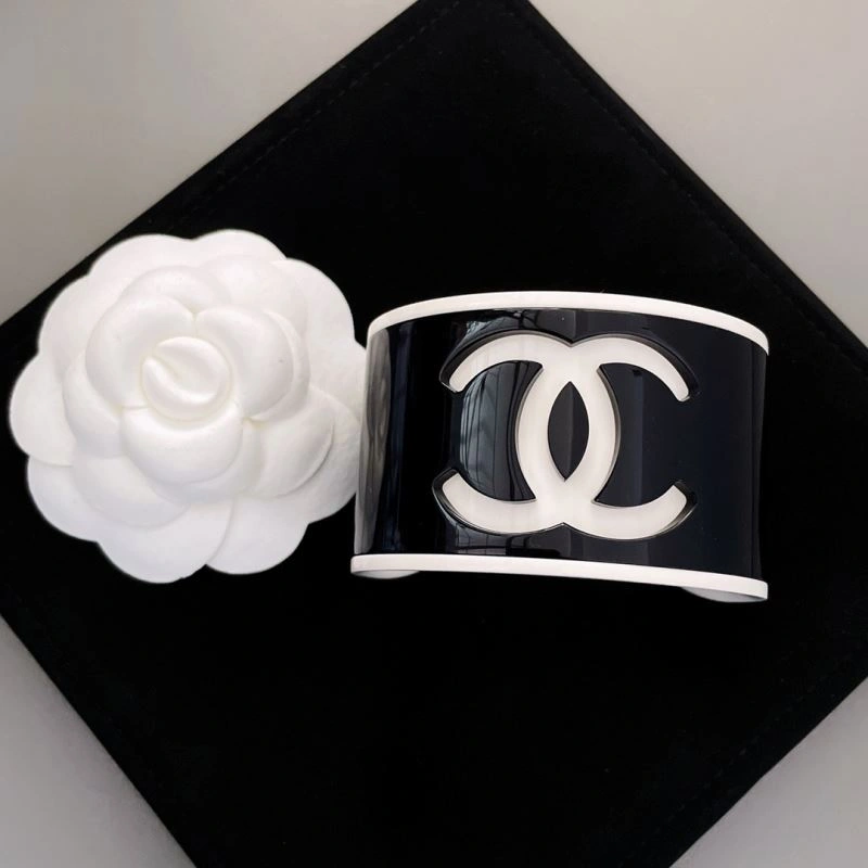 Neat Chanel Bracelets 232513