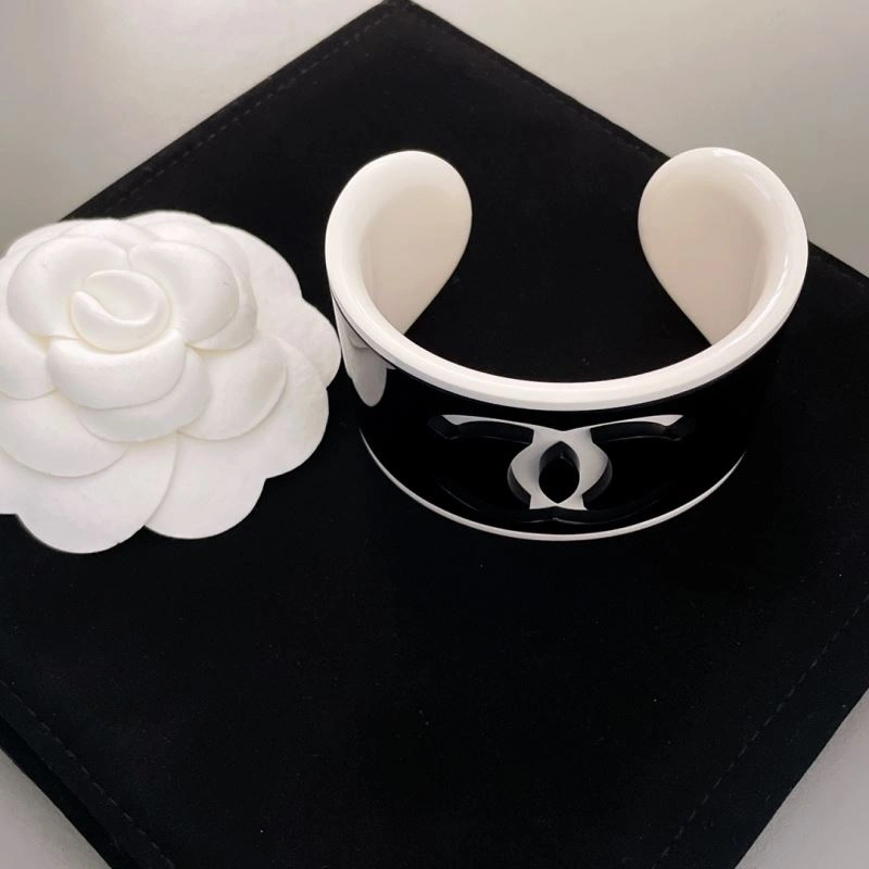 Neat Chanel Bracelets 232513