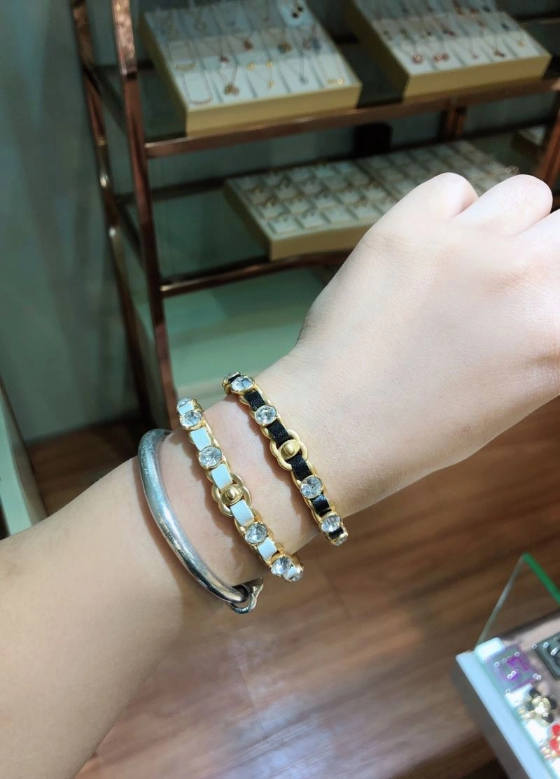 Packable Chanel Bracelets 232400