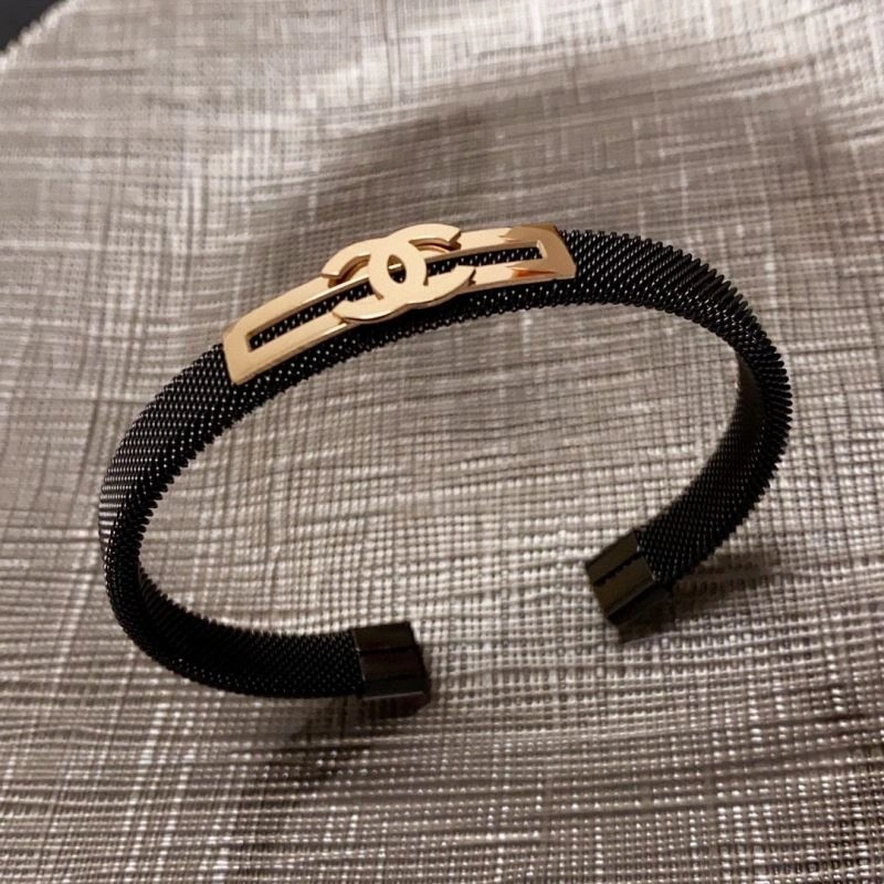 Bold Chanel Bracelets 231955