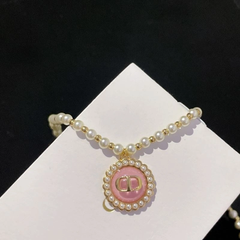 RelaxedFit Chanel Bracelets 231963