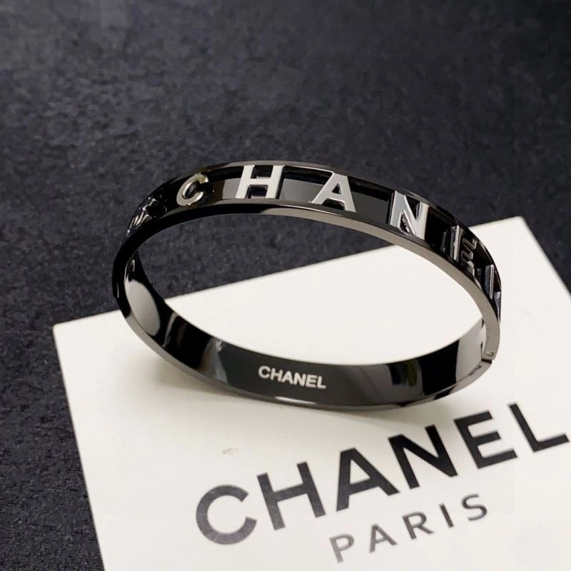 Sophisticated Chanel Bracelets 231995