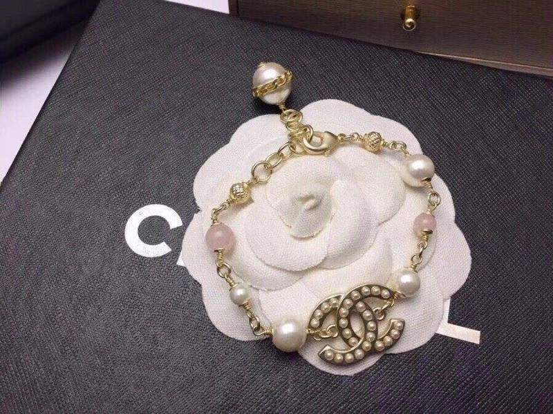 Stylish Chanel Bracelets 231937