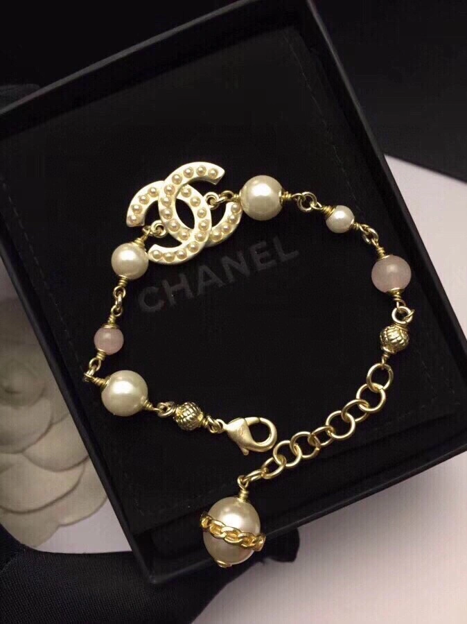 Stylish Chanel Bracelets 231937