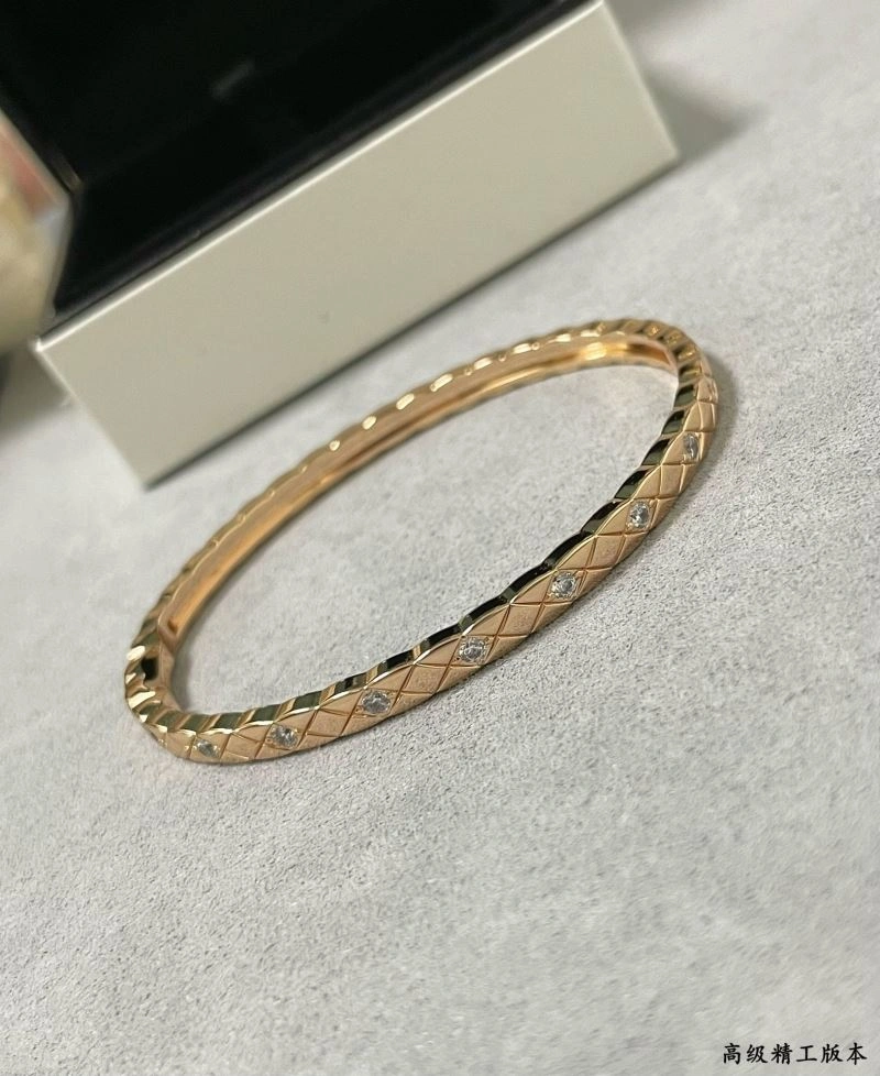Modern Chanel Bracelets 231943