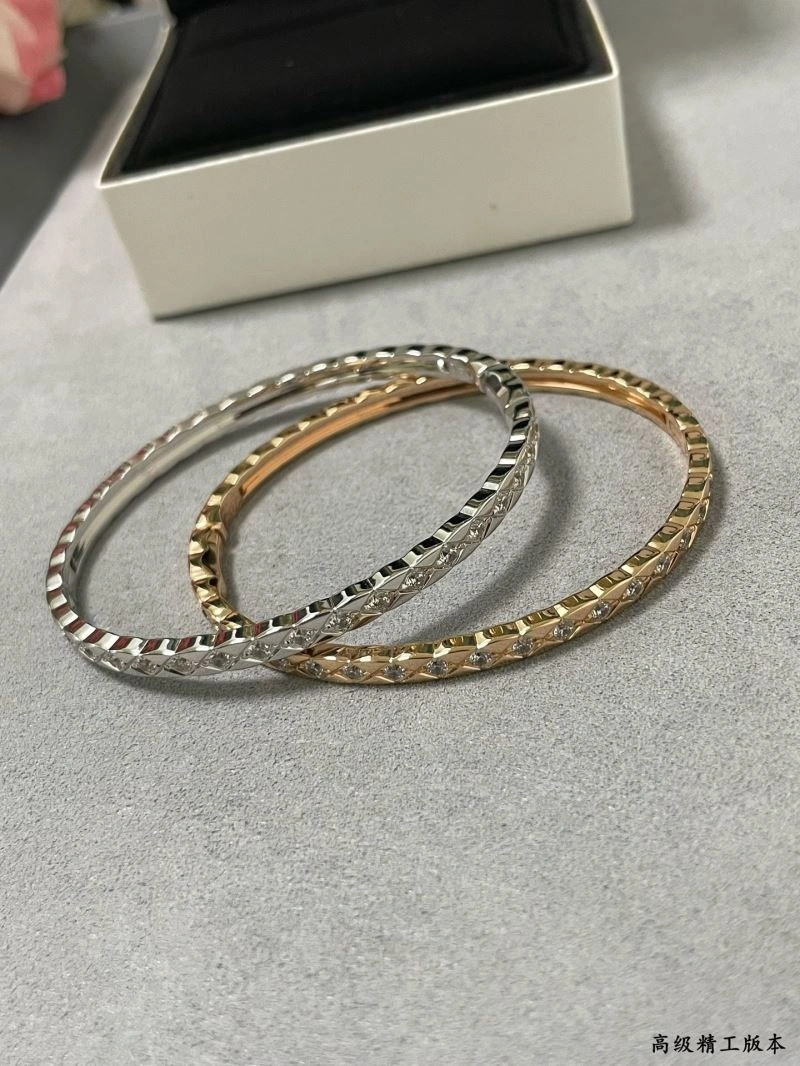 Flexible Chanel Bracelets 231931