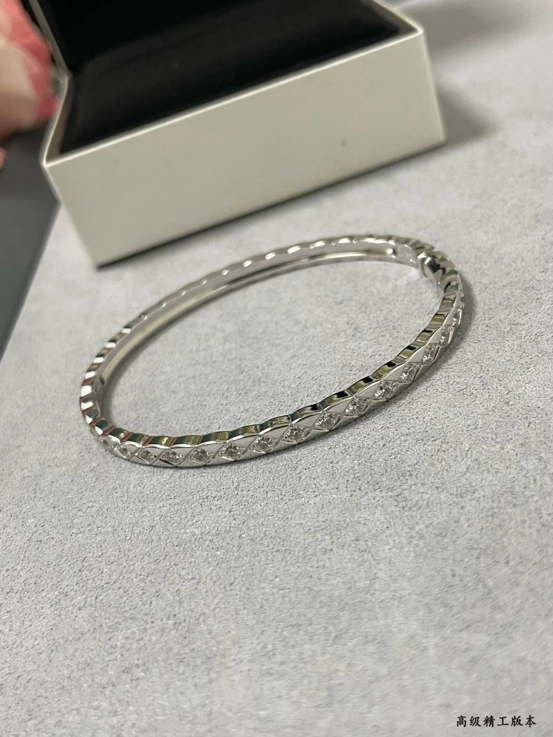 Flexible Chanel Bracelets 231931