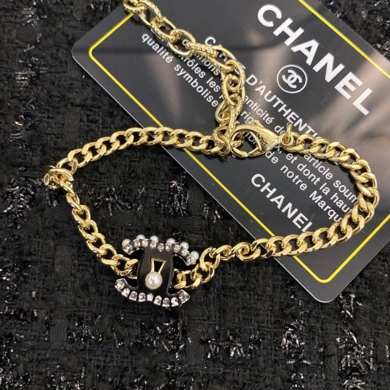 UrbanStyle Chanel Bracelets 231938