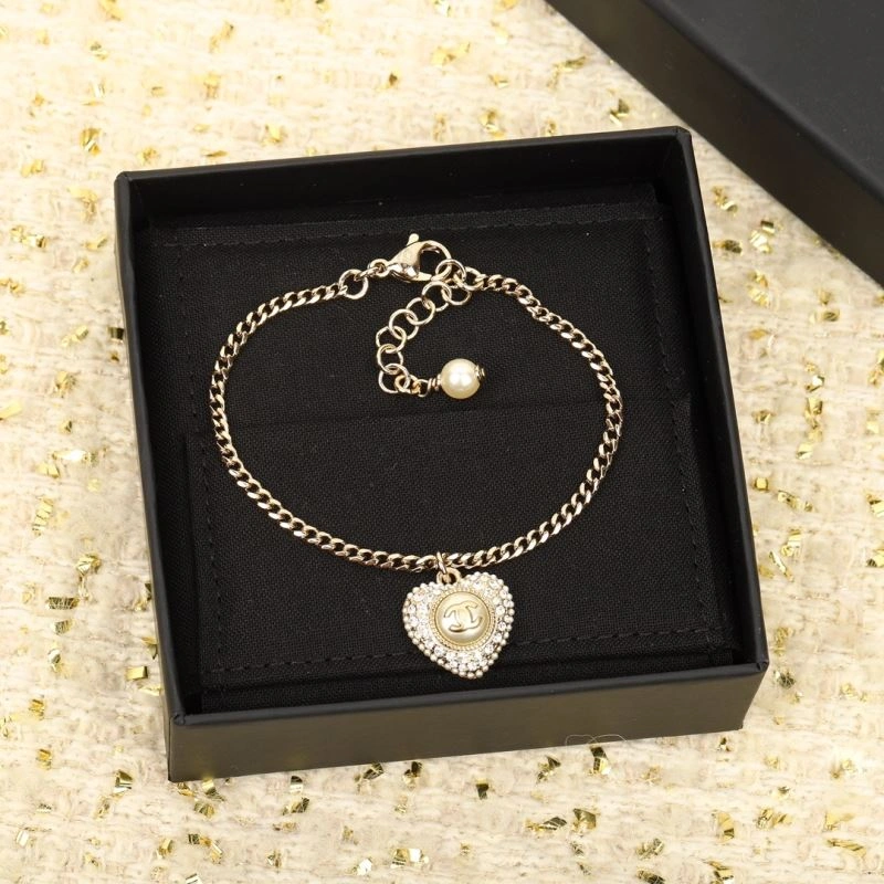 Sporty Chanel Bracelets 231930