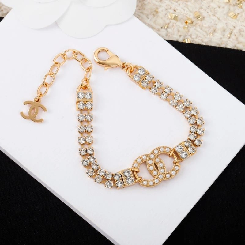 Durable Chanel Bracelets 231923
