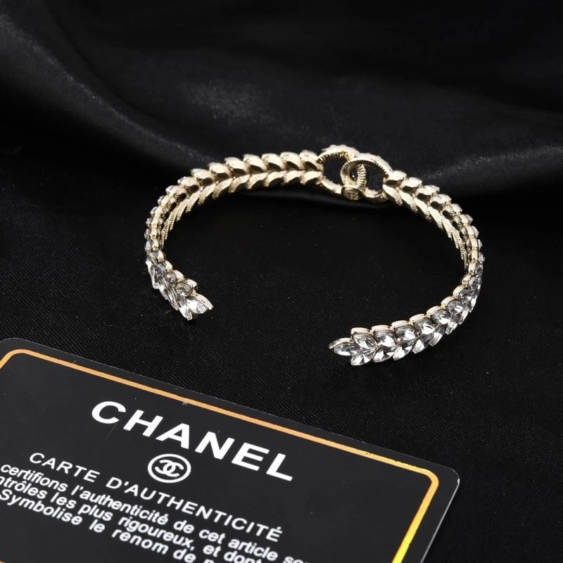 Chanel Bracelets UrbanChic 230401