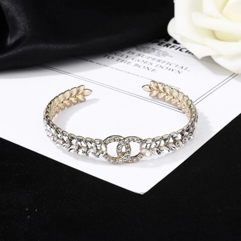 Chanel Bracelets UrbanChic 230401