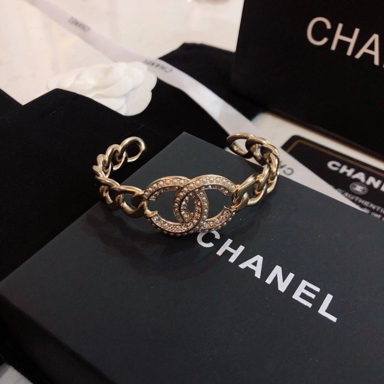 Chanel Bracelets FreshLook 230409