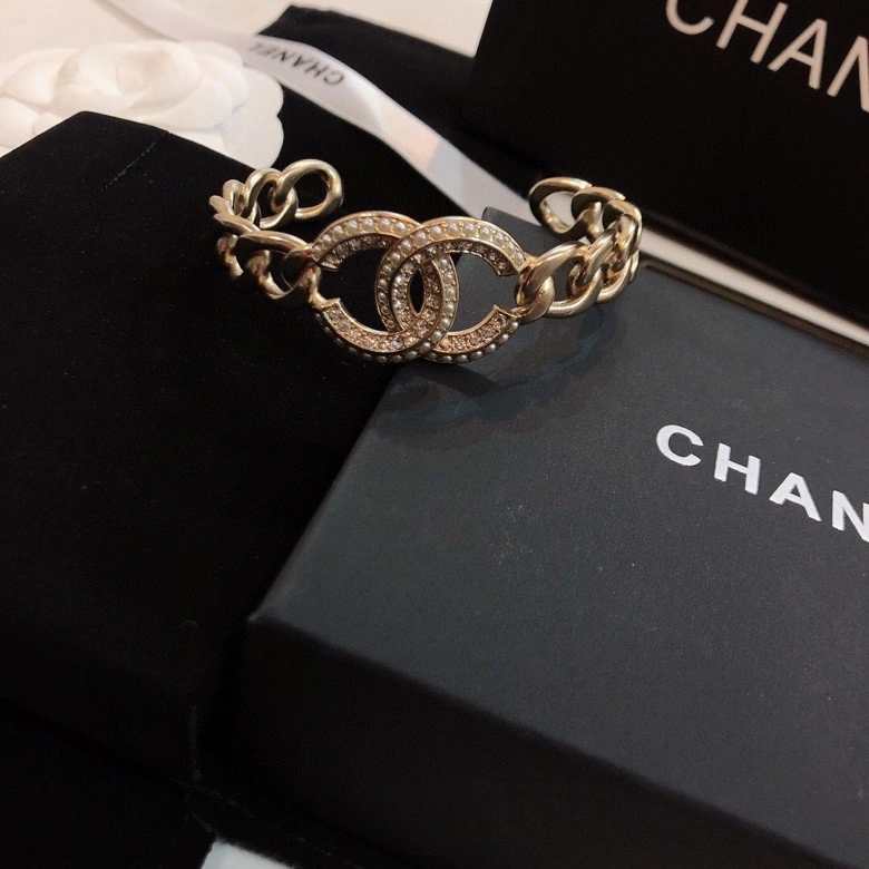 Chanel Bracelets FreshLook 230409