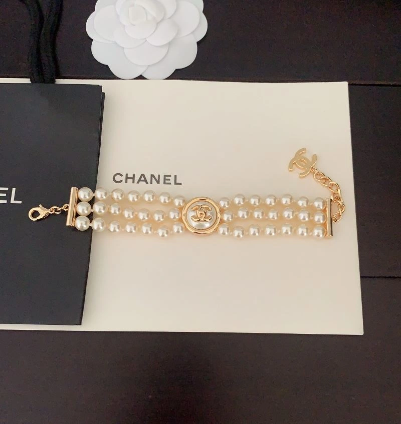 Chanel Bracelets Comfortable 230354