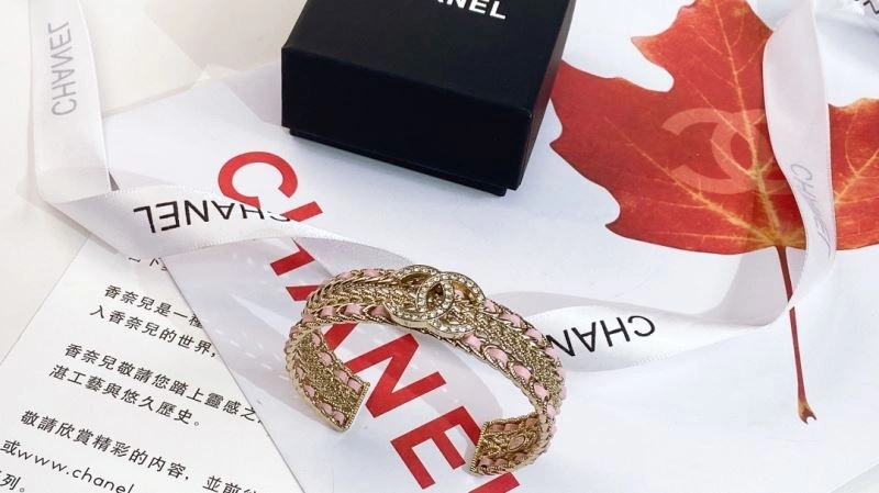 Tailored Chanel Bracelets 230349