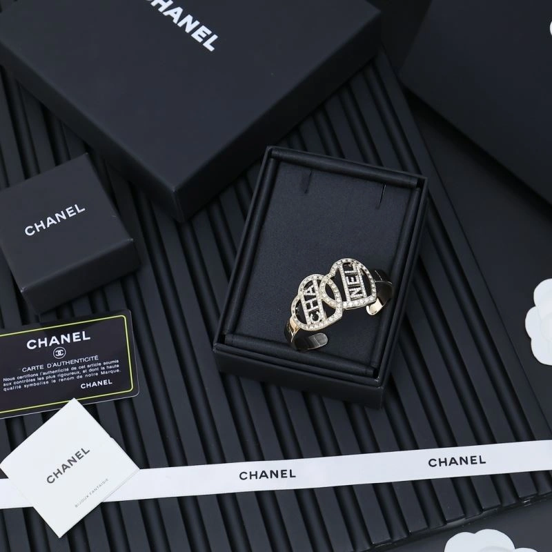 Chanel Bracelets Sustainable 230347