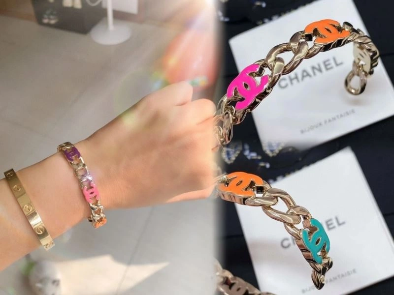 Cozy Chanel Bracelets 230345