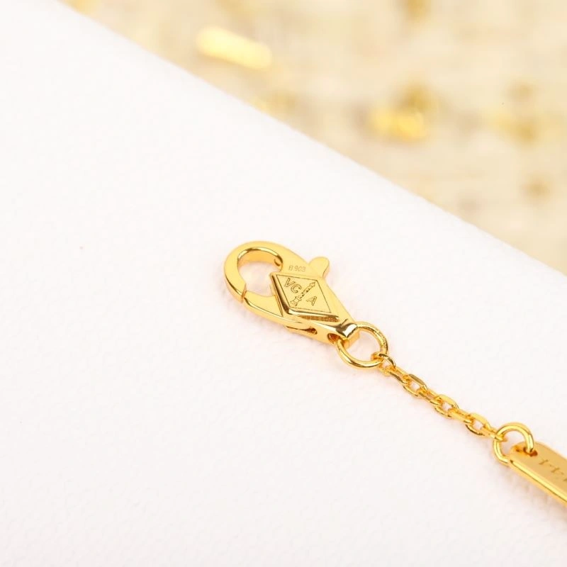 Chanel Bracelets SmartChoice 230379