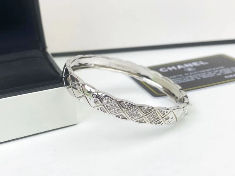 Chanel Bracelets Tailored 230329