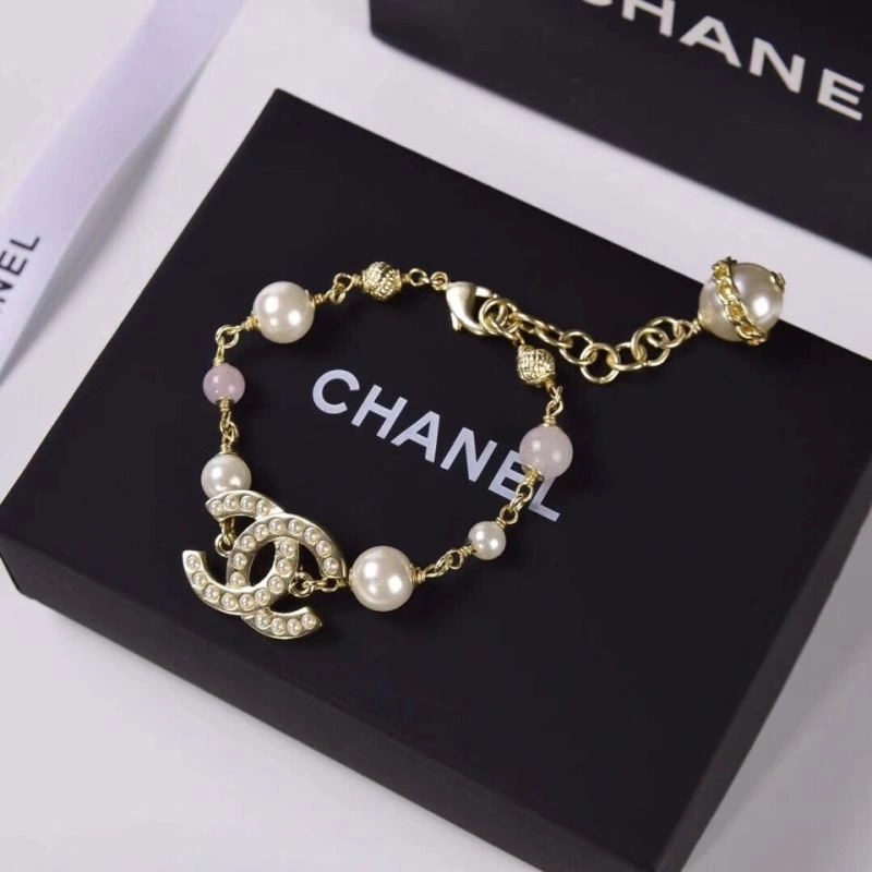 Chanel Bracelets Cozy 230350