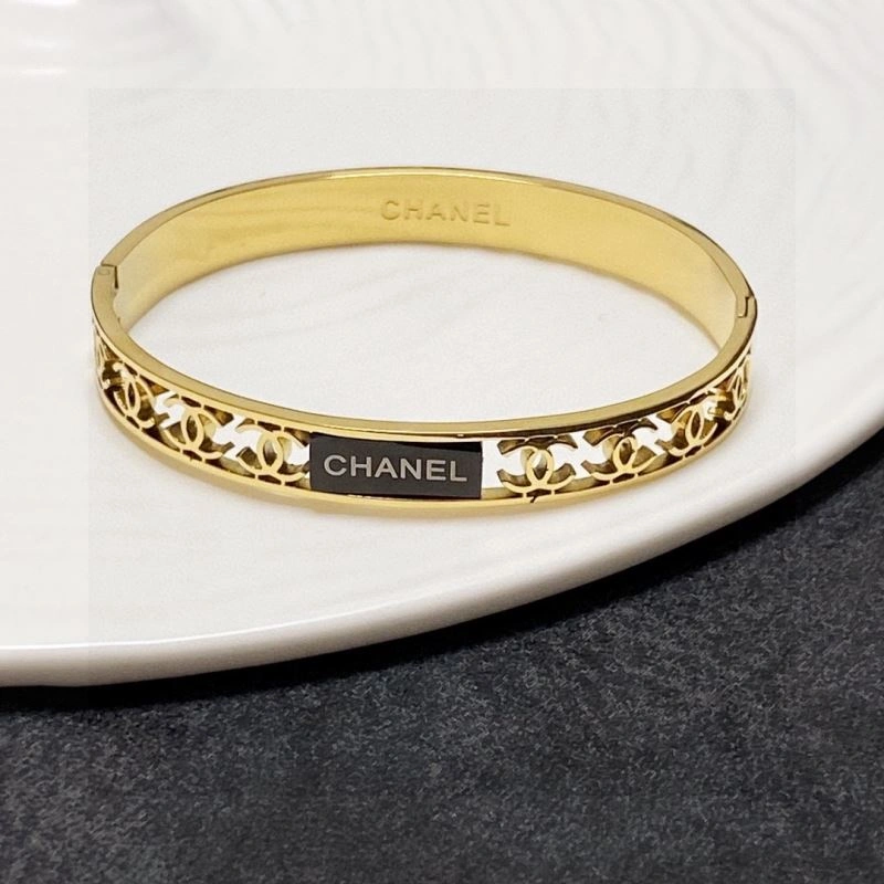 Chanel Bracelets Chic 230338