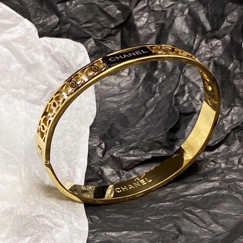 Chanel Bracelets Chic 230338