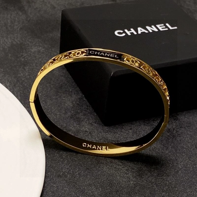 Chanel Bracelets Chic 230338
