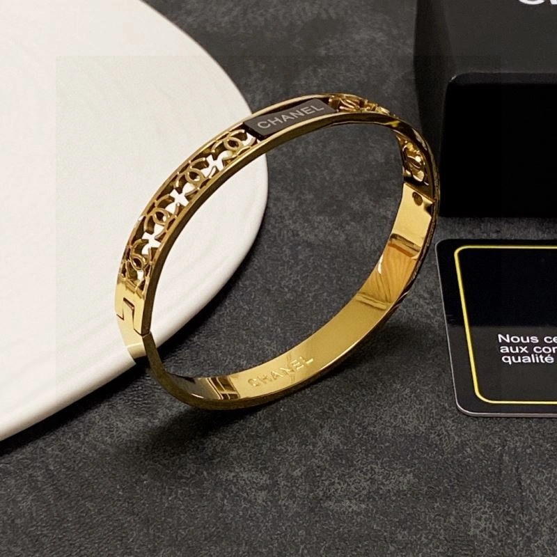 Chanel Bracelets Chic 230338