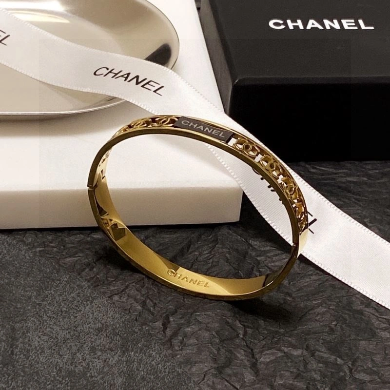 Chanel Bracelets Chic 230338