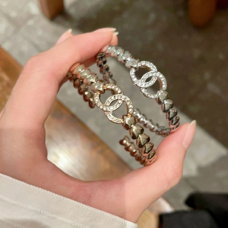 SoftTouch Chanel Bracelets 230348