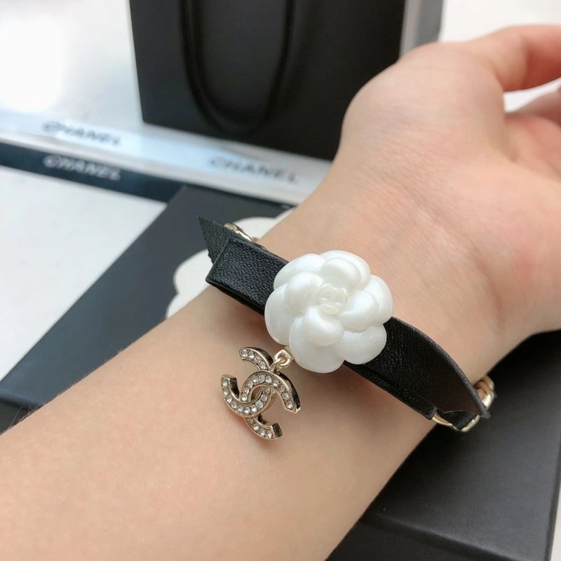 Chanel Bracelets Breathable 230309