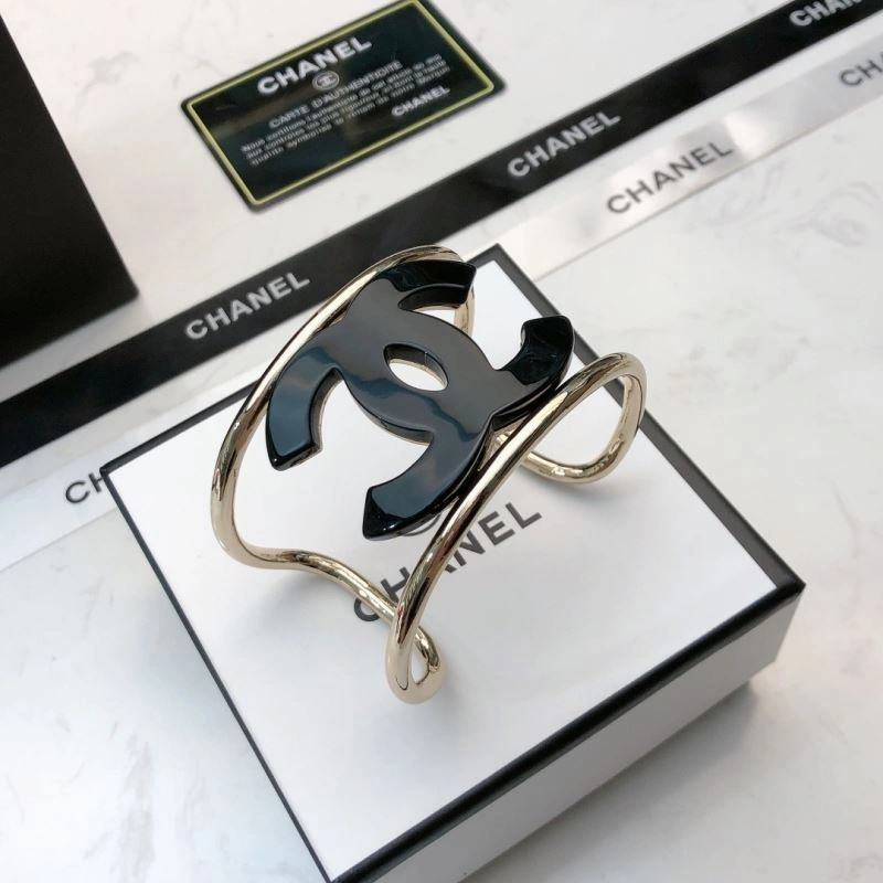 Chanel Bracelets Youthful 230315