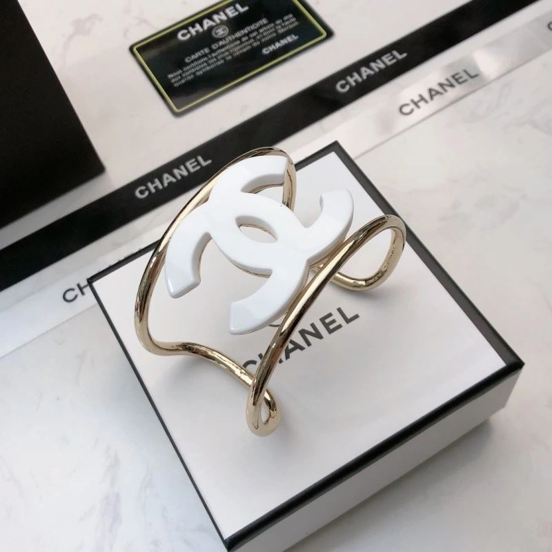Original Chanel Bracelets 230310