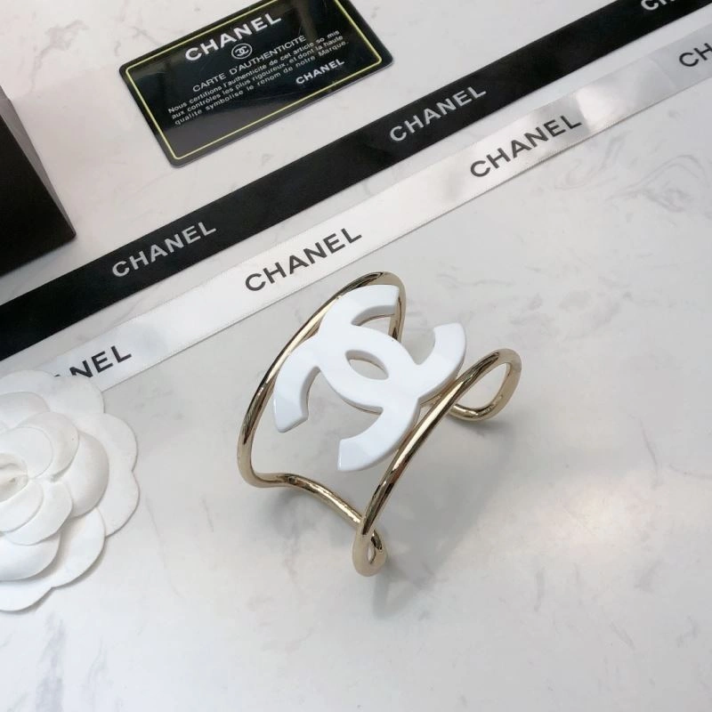 Original Chanel Bracelets 230310
