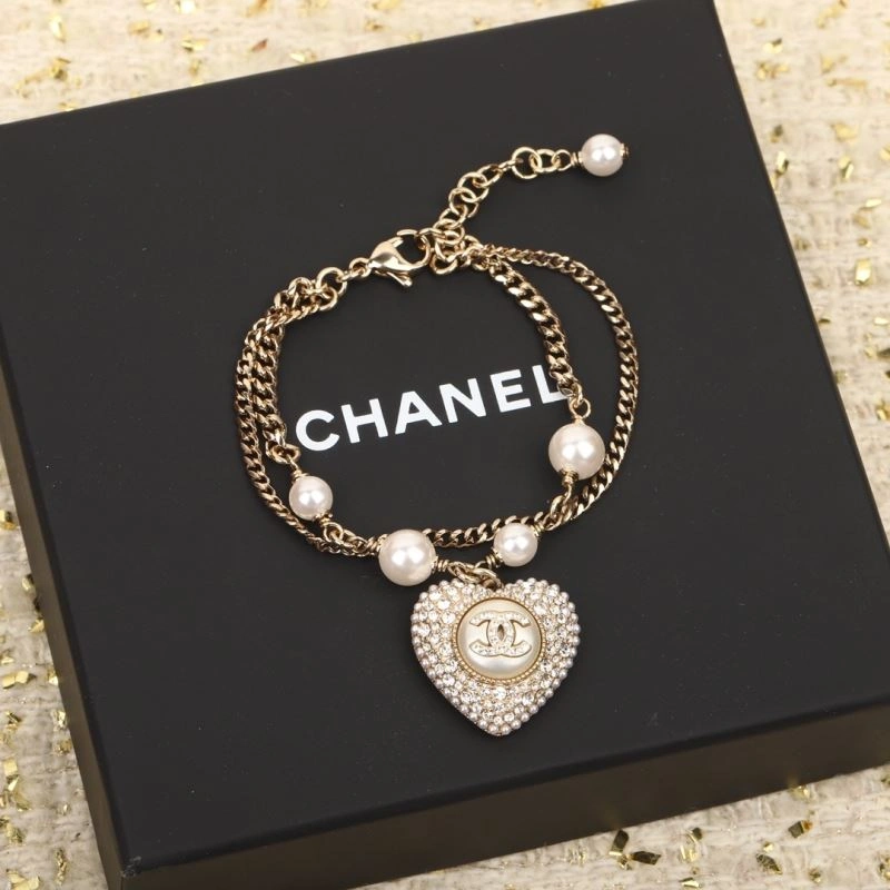 Chanel Bracelets Attractive 230328