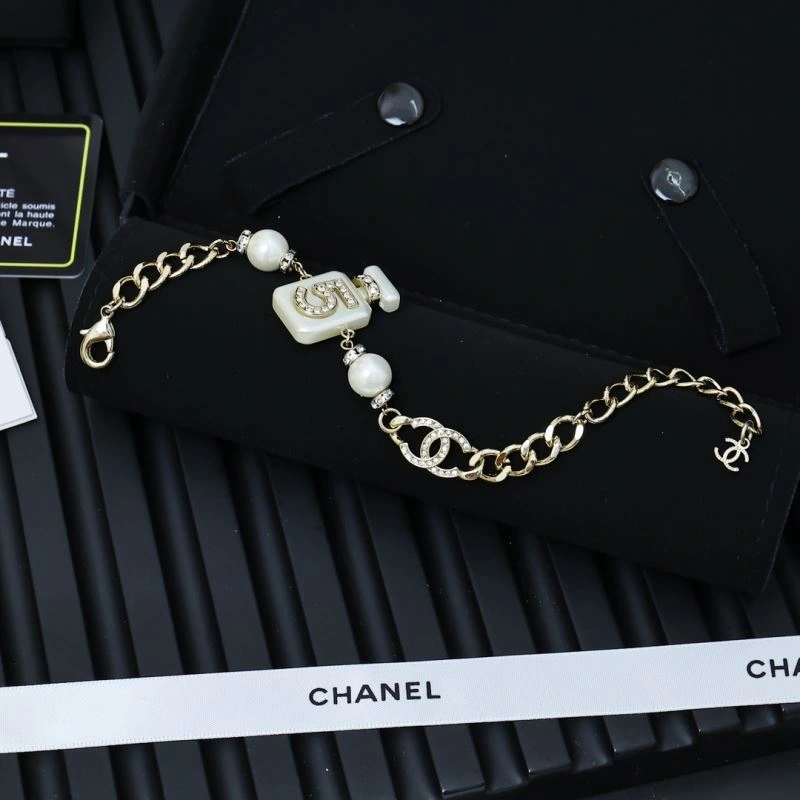 Chanel Bracelets Sporty 230305