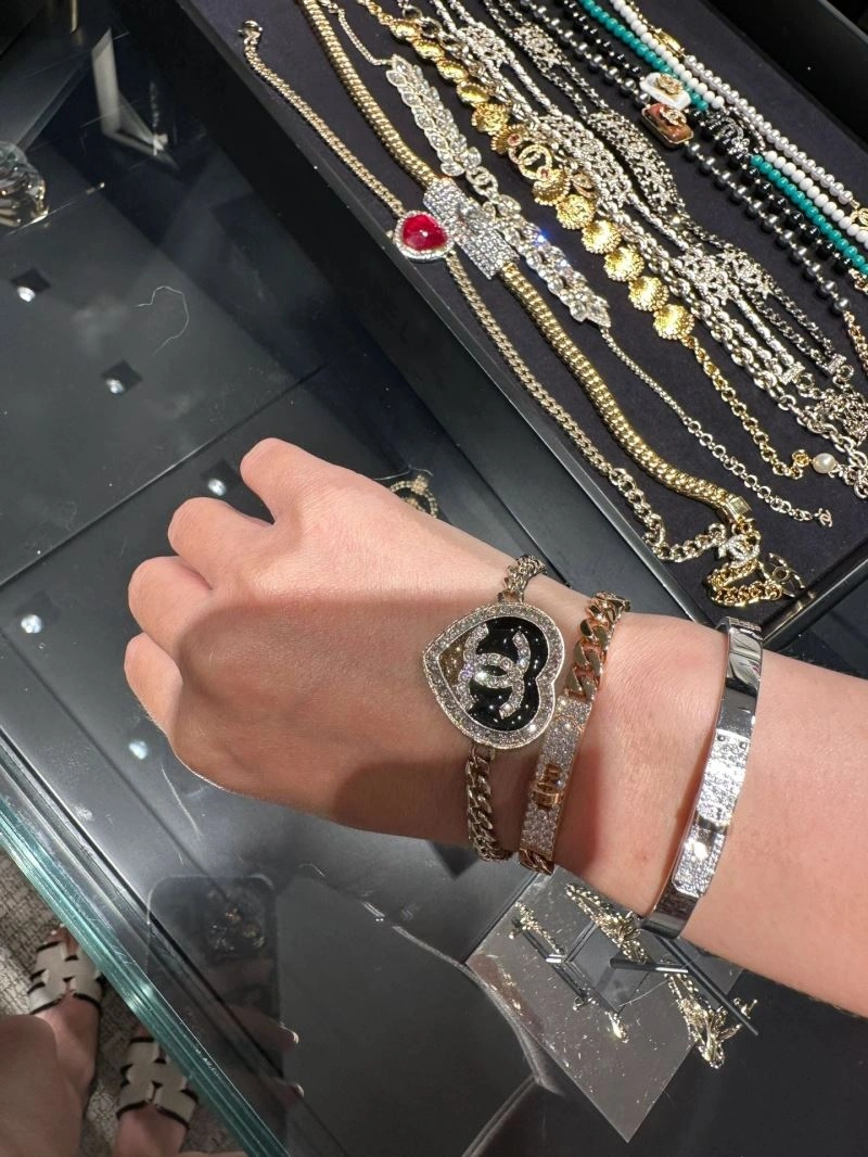 Chanel Bracelets Timeless 230325