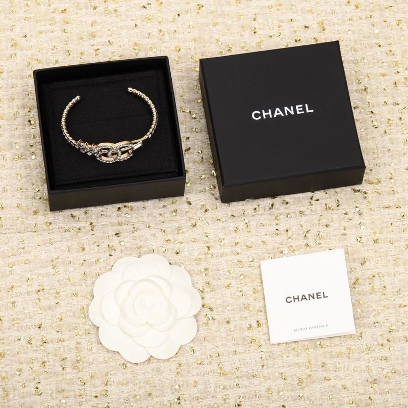 DailyWear Chanel Bracelets 229318