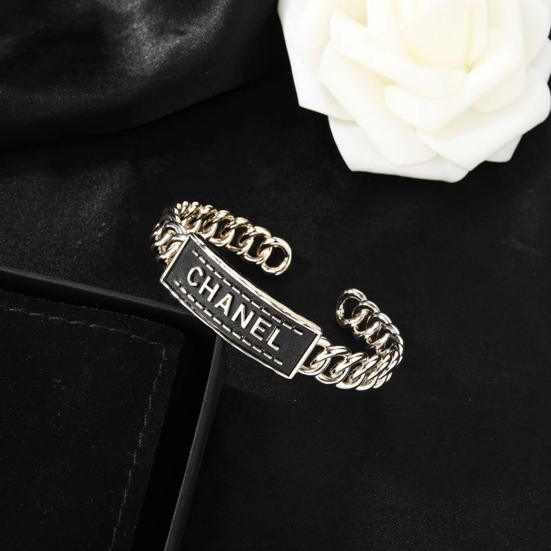 Chanel Bracelets Casual 229316