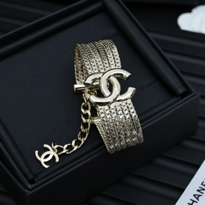 Chanel Bracelets DailyWear 229312