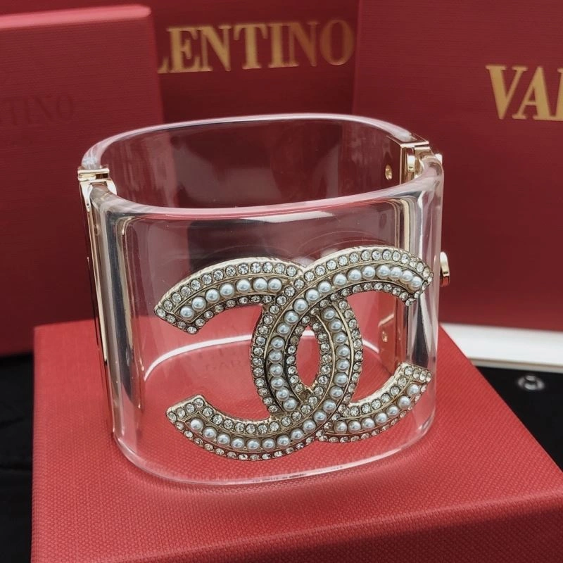 Chanel Bracelets Refined 229323