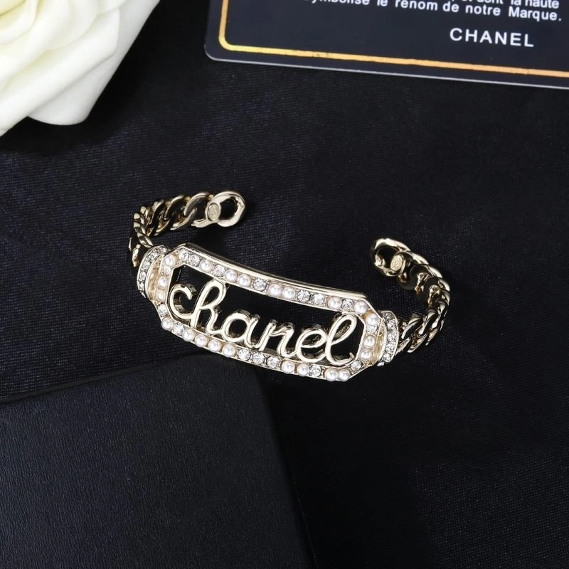 QuickDry Chanel Bracelets 229308