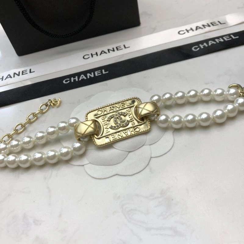 Sleek Chanel Bracelets 229321