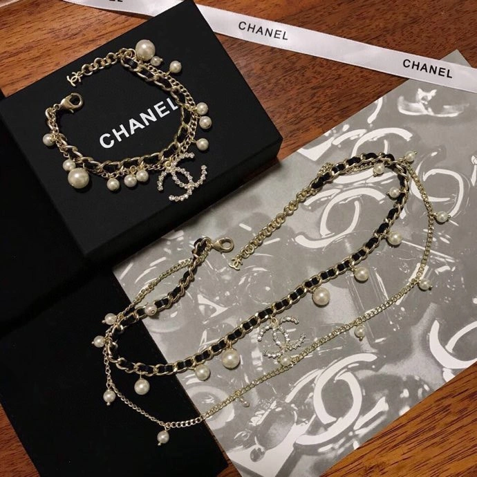 Neat Chanel Bracelets 229350