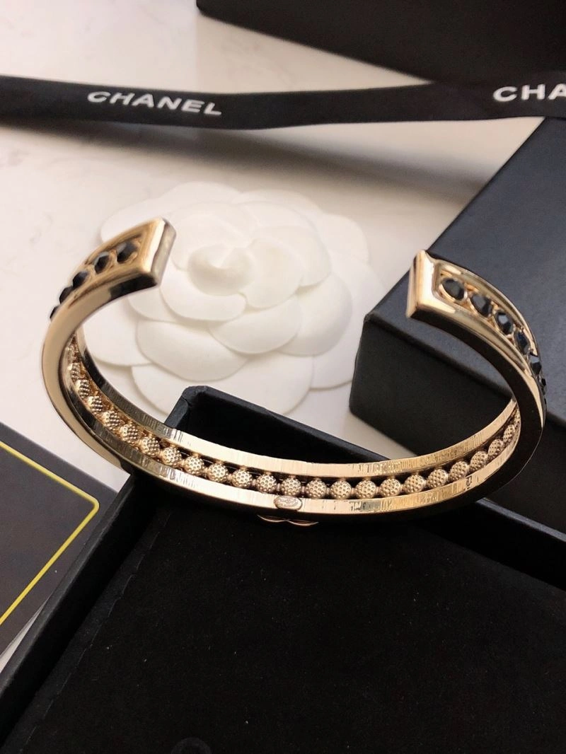 Chanel Bracelets Lightweight 229397