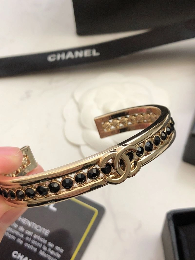 Chanel Bracelets Lightweight 229397