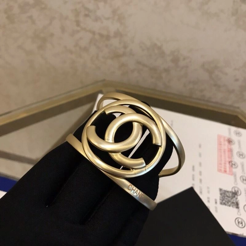 Chanel Bracelets ComfortFit 229339
